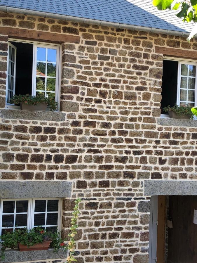 "La Chambre Des Tisserands" Bed & Breakfast Menil-Hubert-sur-Orne Exterior photo